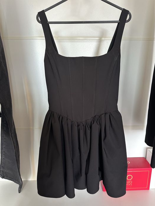 Рокля с корсет Zara