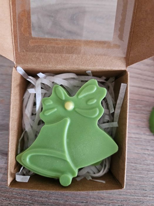 Коледни свещички и сапунчета