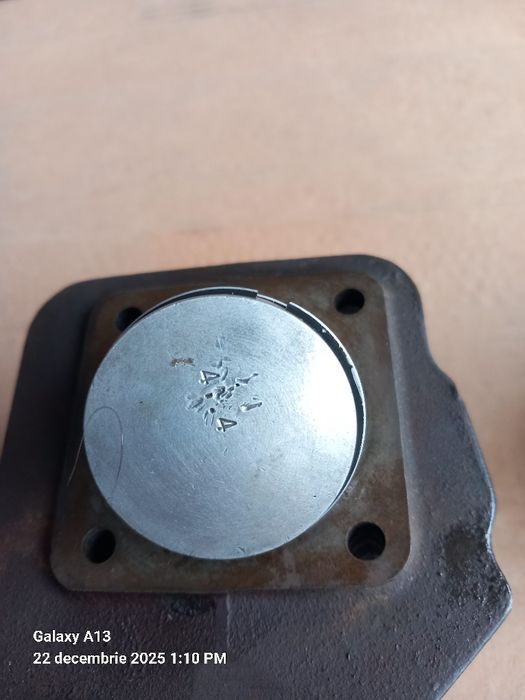 Piese scuter honda  peugeot,kimco ( motoreta,moped)