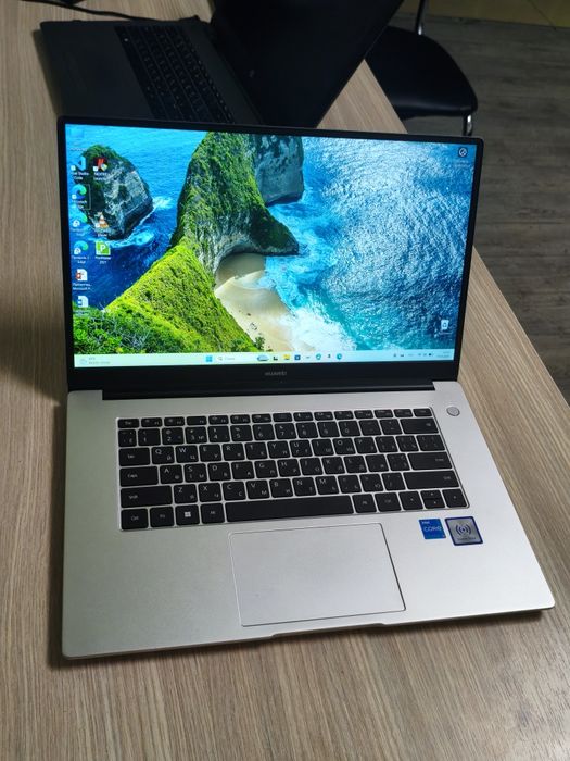 Huawei Matebook D15 не дорого Как МакБук