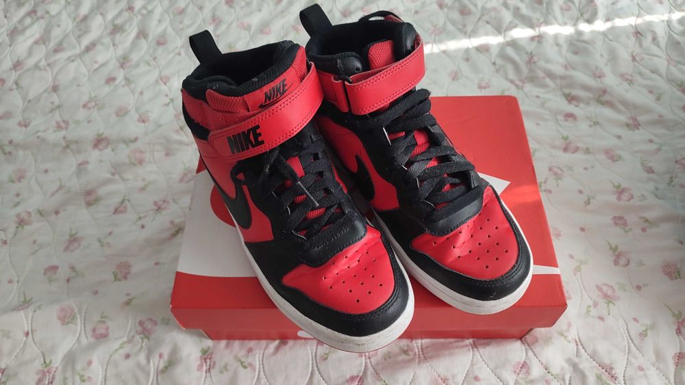 Nike маратонки ниви