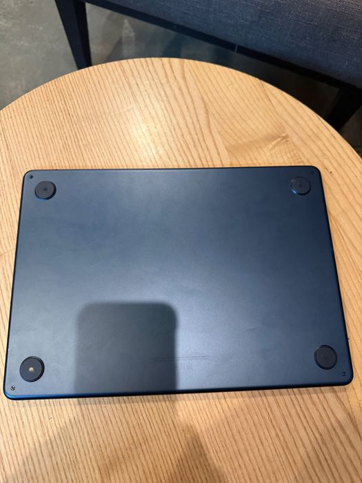 Macbook air m2 256gb