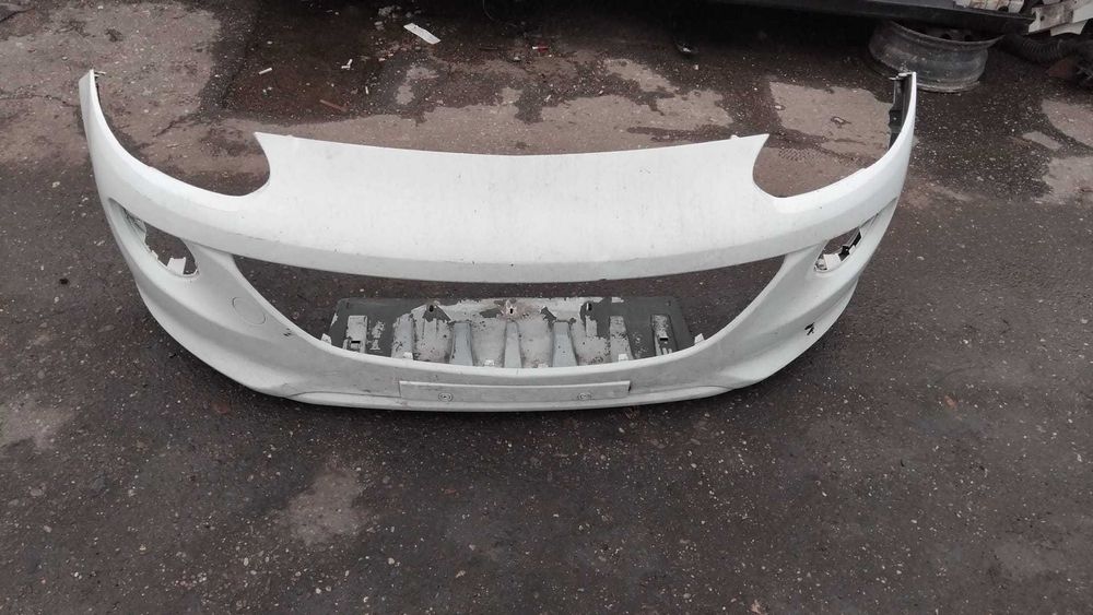 Bara fata Opel Adam an 2013