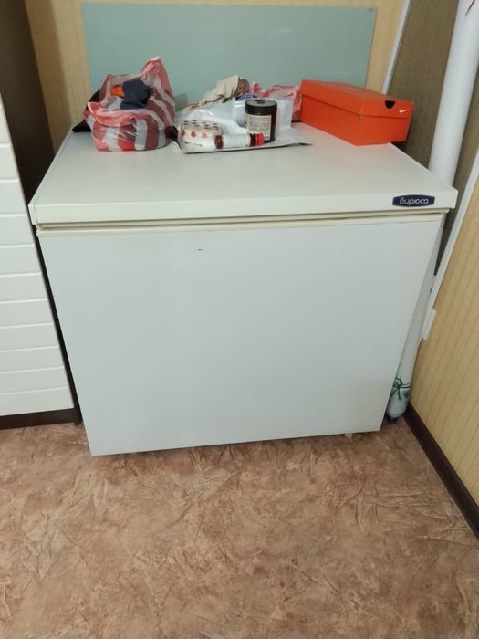 Продам морозильник