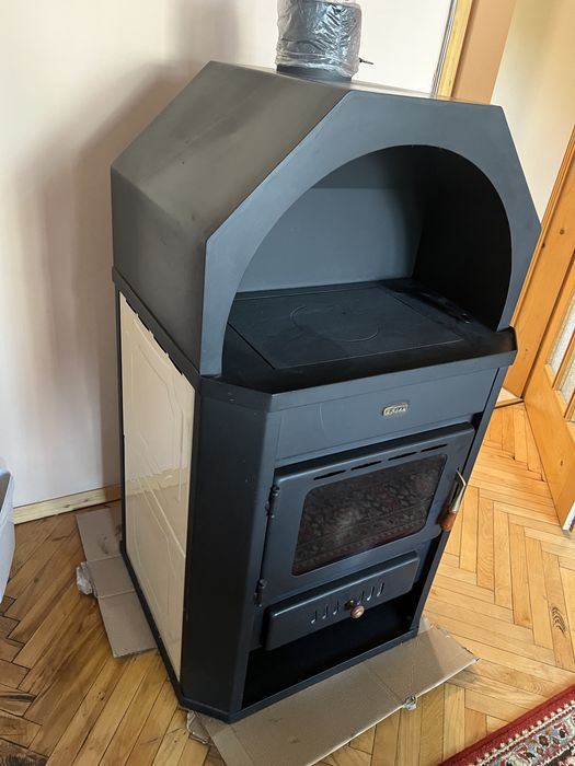 Камина с водна попмпа и юпс