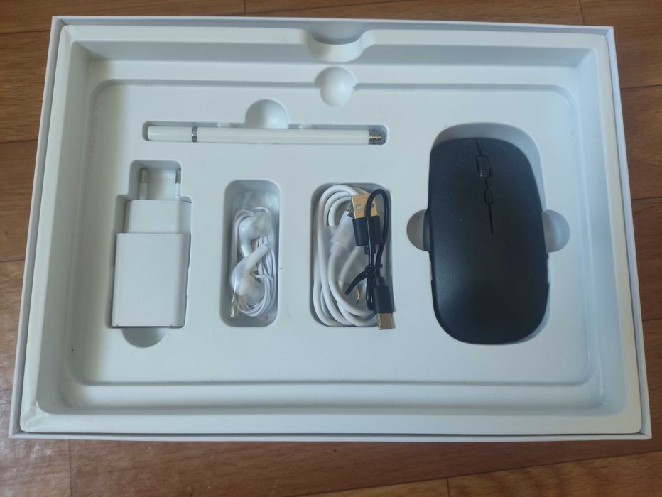 Продам планшет OZCT pro 17 max 8gb/1024gb