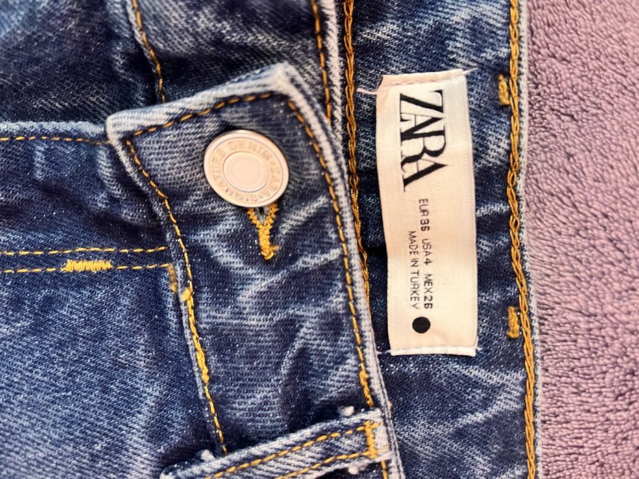 Дамски дънки на Zara - нови