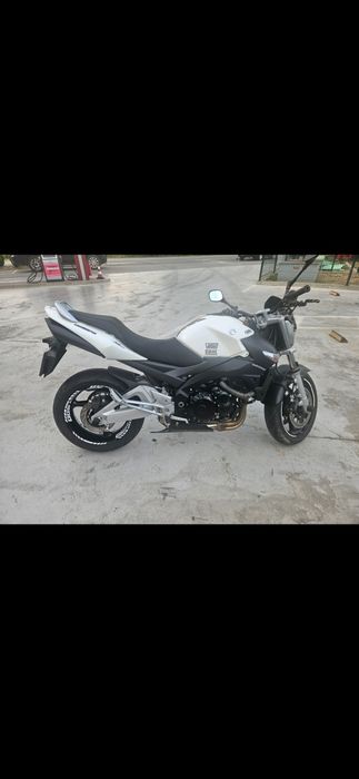 Suzuki GSR 600 2009г.