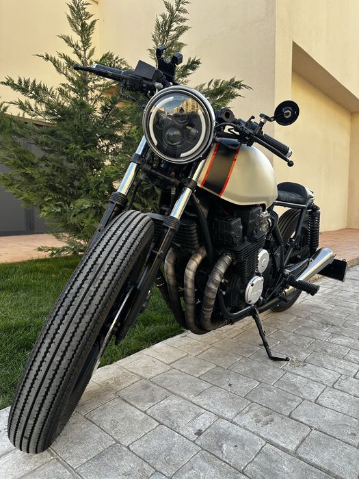 Honda CB750 Cafe Racer Custom