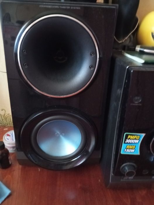 Продам музыкальный центр