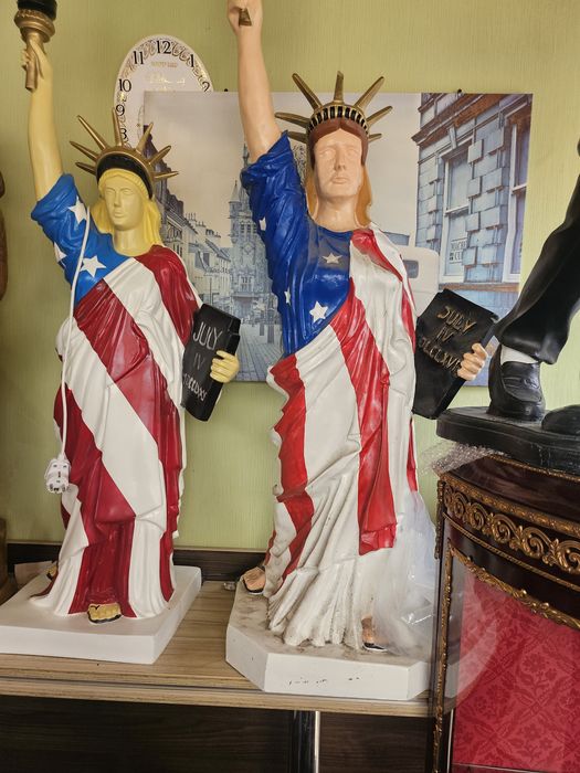 Статуя Елвис Пресли 1.25 -полеризин