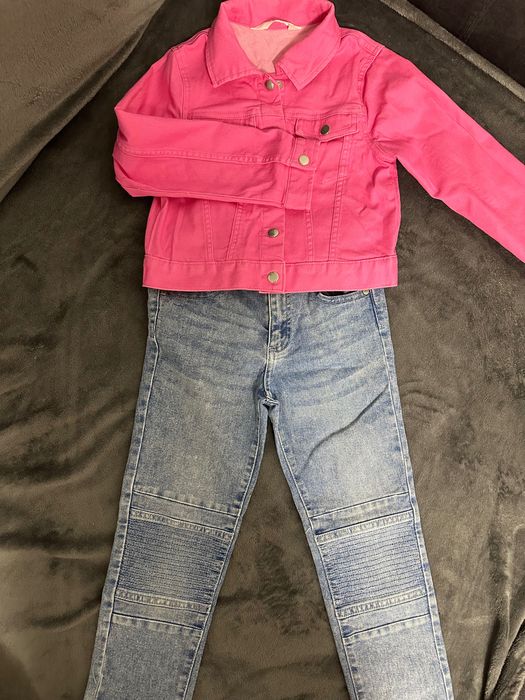 Set pentru fete: geacă din denim roz si blugi. 122cm, 6-7 ani