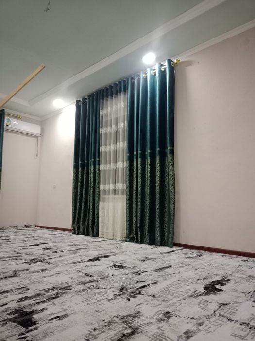 Ҳовли сотилади Азамат мфй да шеробод 2 кўчада