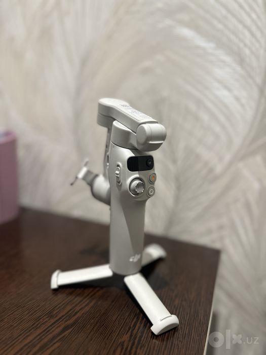 Dji Osmo Mobile 7 stabilizatori
