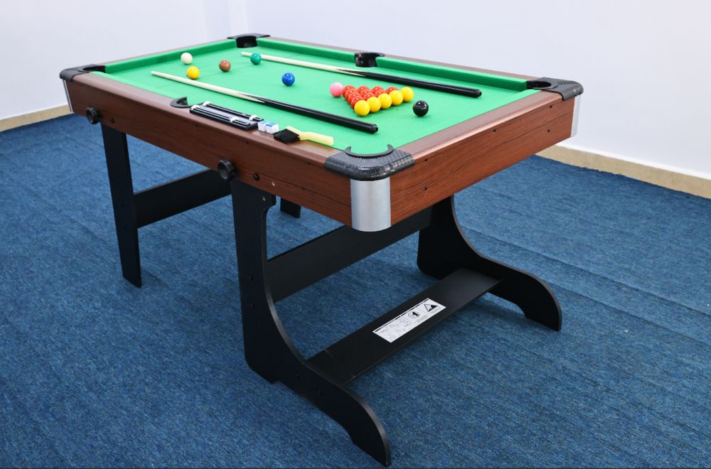 Сгъваема билярд и снукър маса с безплатна доставка