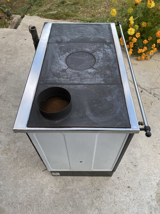 Готварска печка с водна риза на дърва 18 kw