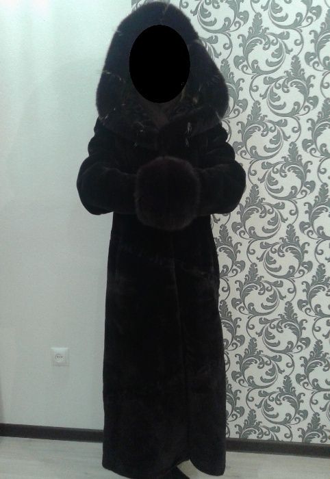 Продам шубу мутон новая