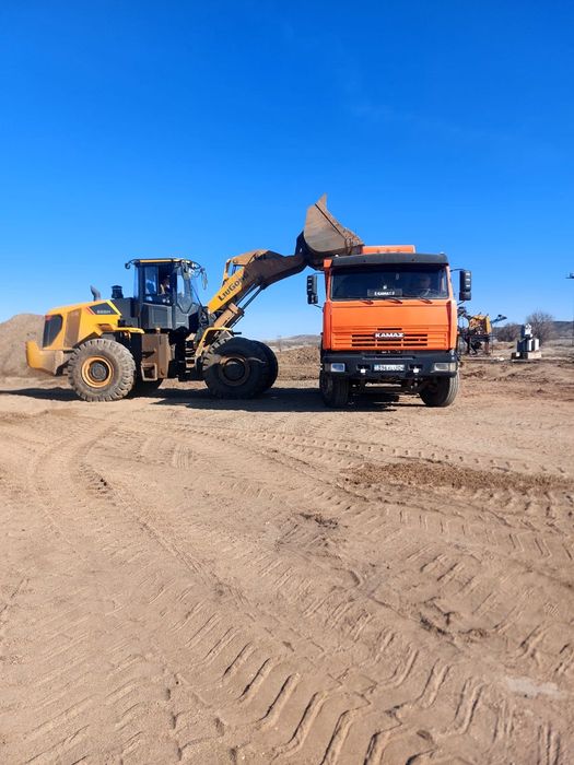 Услуги самосвала КамАЗ 15 т.