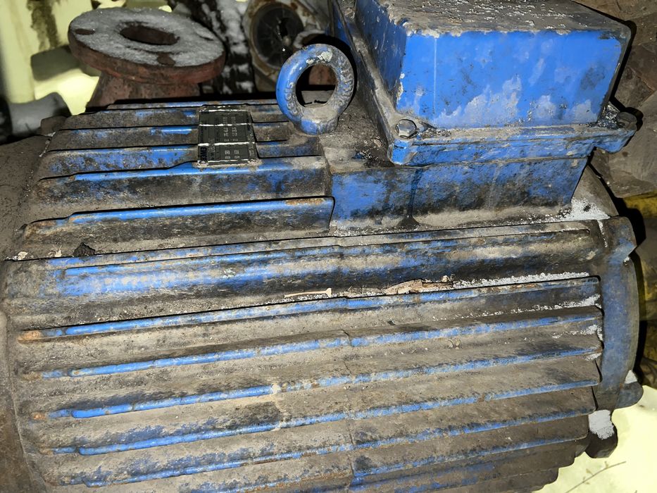 Электродвигатель