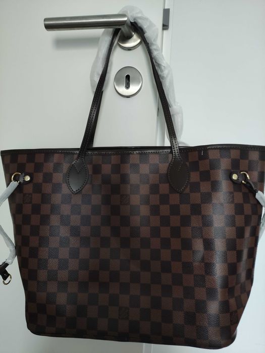 Geantă Louis Vuitton nouă