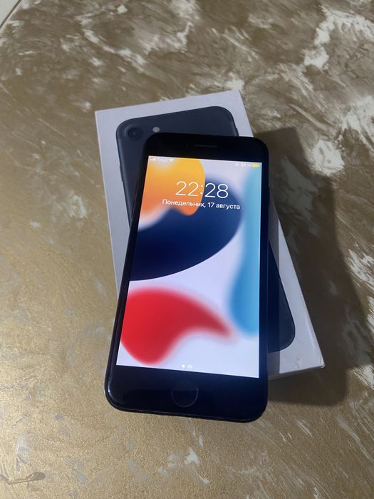 Пролам айфон 7 (iphone 7) 128гб в отличном состояние