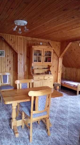 Дава се под наем Двустаен апартамент в София, Център - 80 кв.м за 550 € - Снимка #2