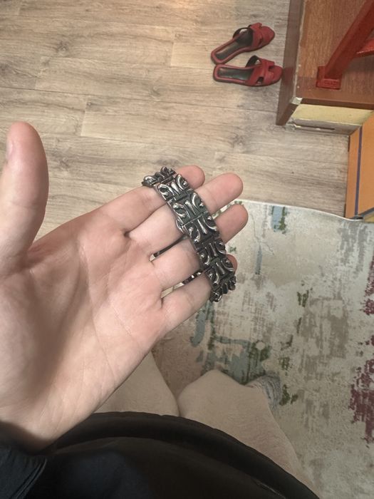 Продам черные часы Alabaster