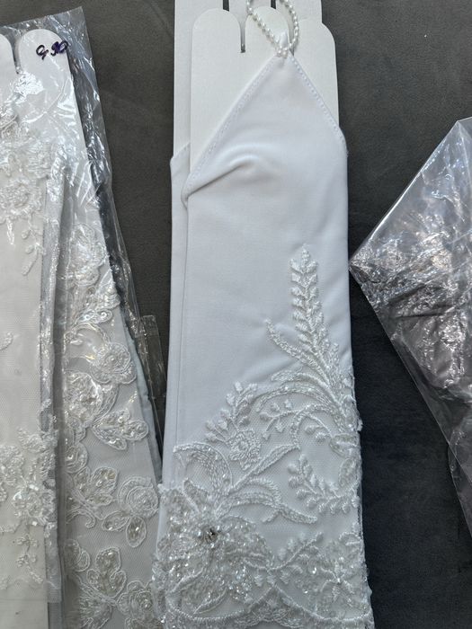 Продам свадебные перчатки