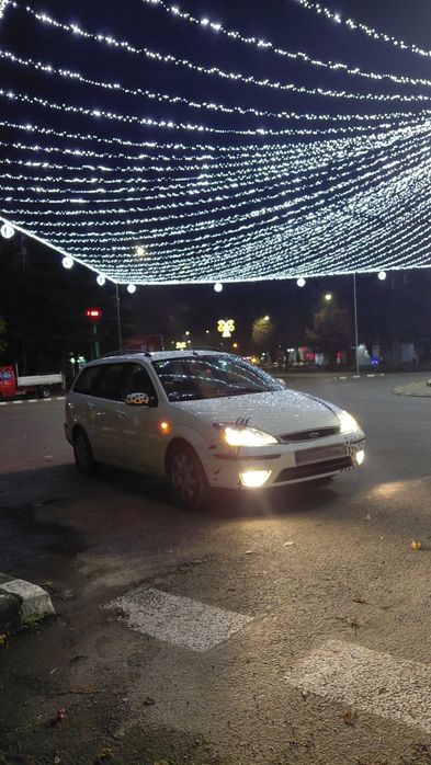 Vând ford focus mk1