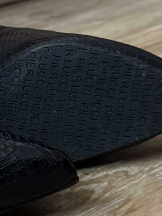 Боти PIER LUCCI, естествен лак, като нови. Коледна оферта: -15%