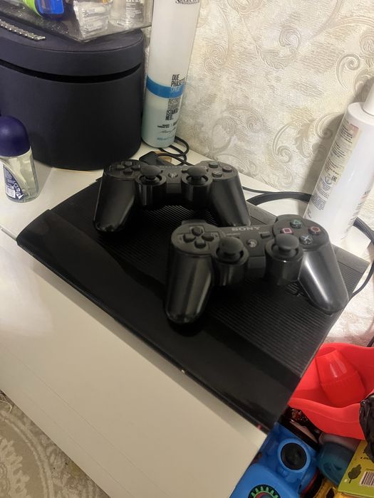 Меняю ps3 прошитую на ps4