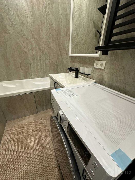 Срочно сдам евро 2х ком кв-ру 6/12 ЖК Parkwood госпитальный P9