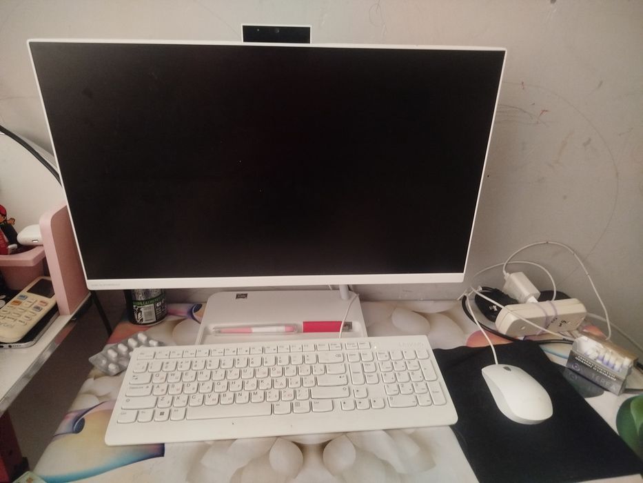 Продается офисный компьютер LENOVO моноблок