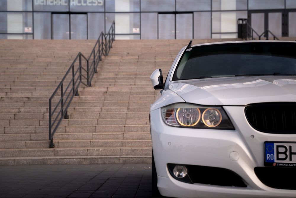 BMW 318d E91/2009/Facelift