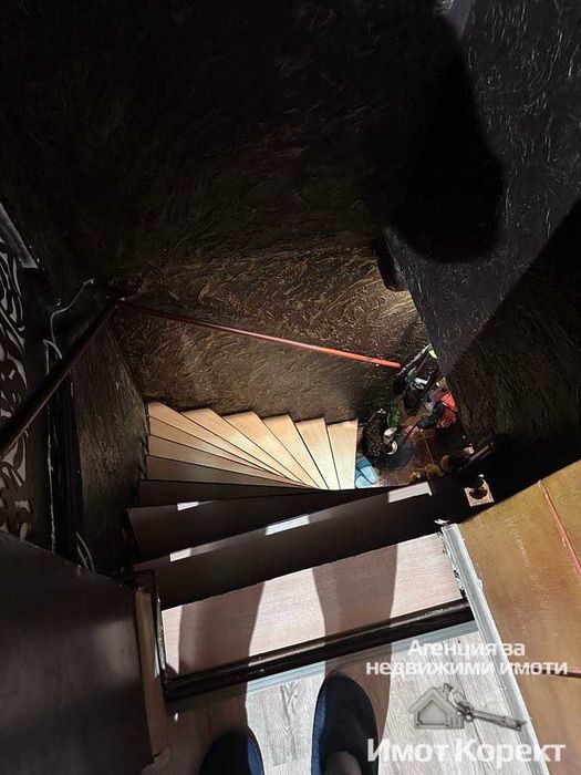 Продава се Четиристаен апартамент в Асеновград - 85 кв.м за 1236 €/кв.м - Снимка #7