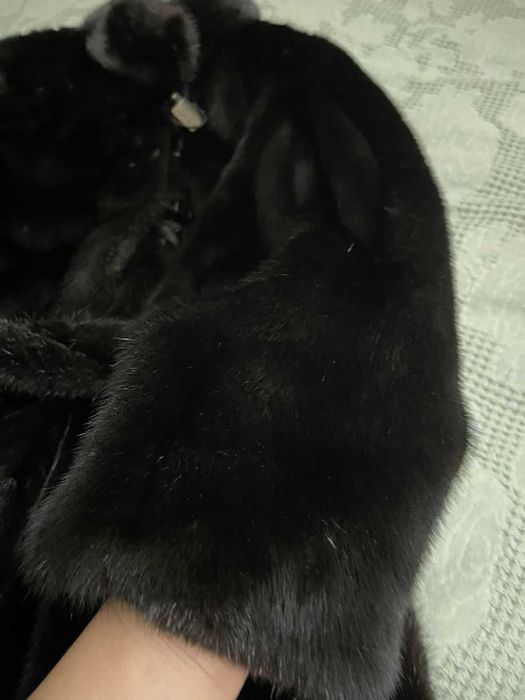 Продам норковую шубу