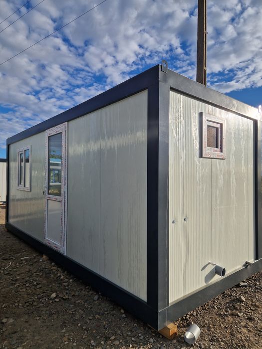 Vând Container Birou Utilat cu grup sanitar 3700 € Dimensiunea 6x2,4m