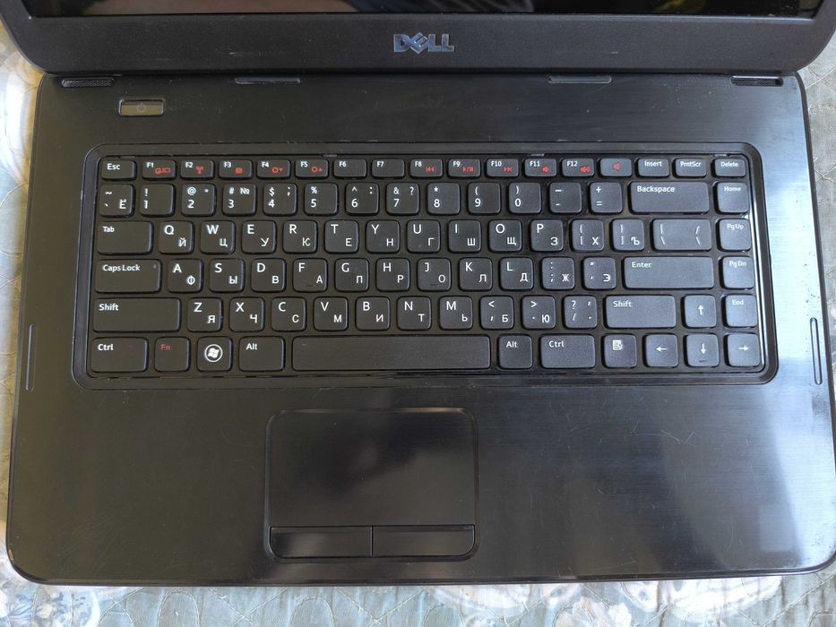 Продам ноутбук DELL INSPIRON M5040