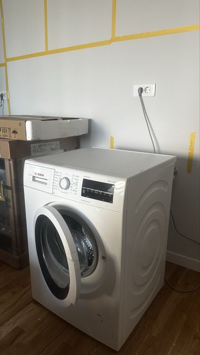 Masina de spalat rufe bosch seria 6 - cartier Damaroaia