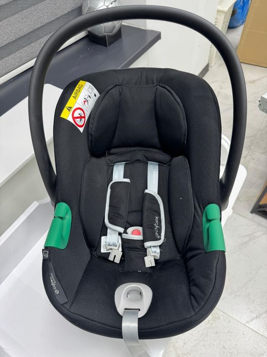 Детское кресло Cybex Atom B2 i-size