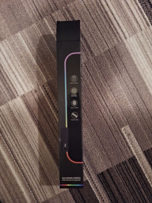 Mouse și  gamepad rgb.