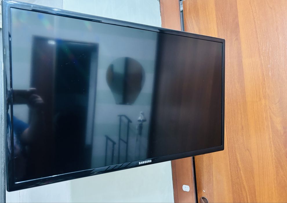 Продам рабочий телевизор