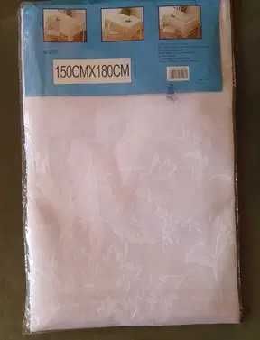 Set cuvertură cu pernuțe fantezie și alte accesorii