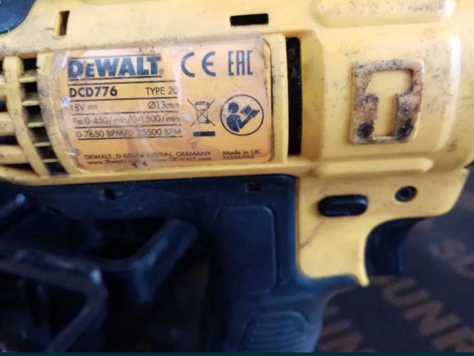 Винтоверт-инпактор деволт литиево йонни батерия перфектно състояние