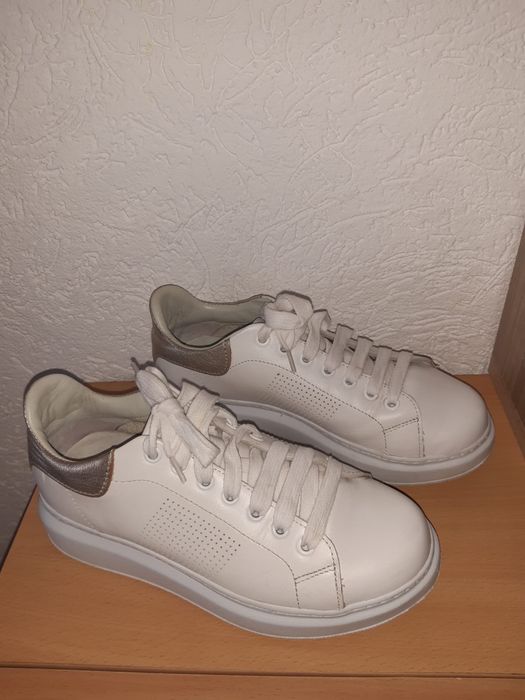 Adidasi piele Baldinini