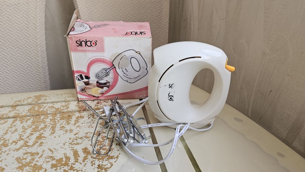 Ручной миксер 3500тг