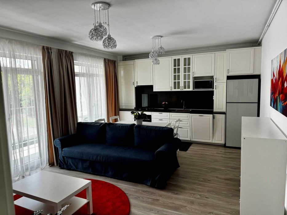 Proprietar inchiriez ap 3 camere