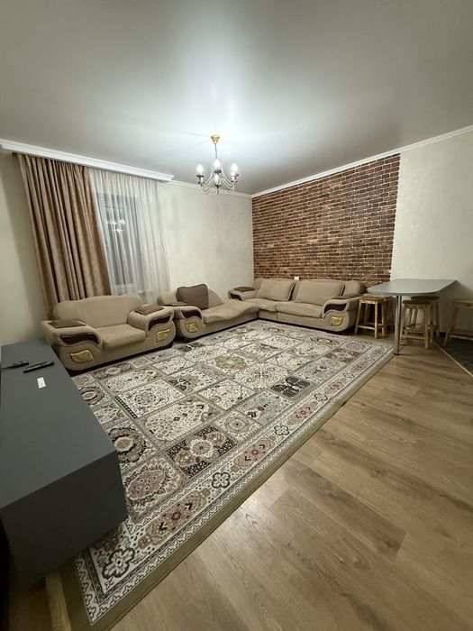 Продам диваны тройка широкие