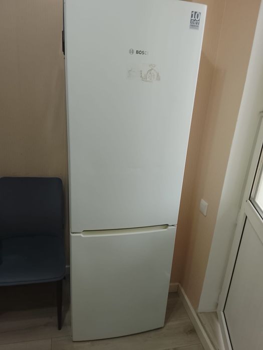 Продам холодильник bosh