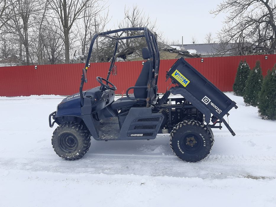 UTV ...diesel 4x4 Cushman